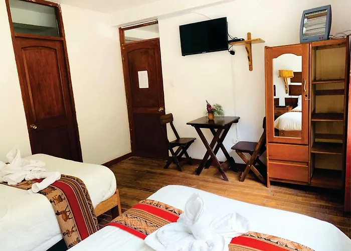 Inka Khawarina Tambo Ollantaytambo