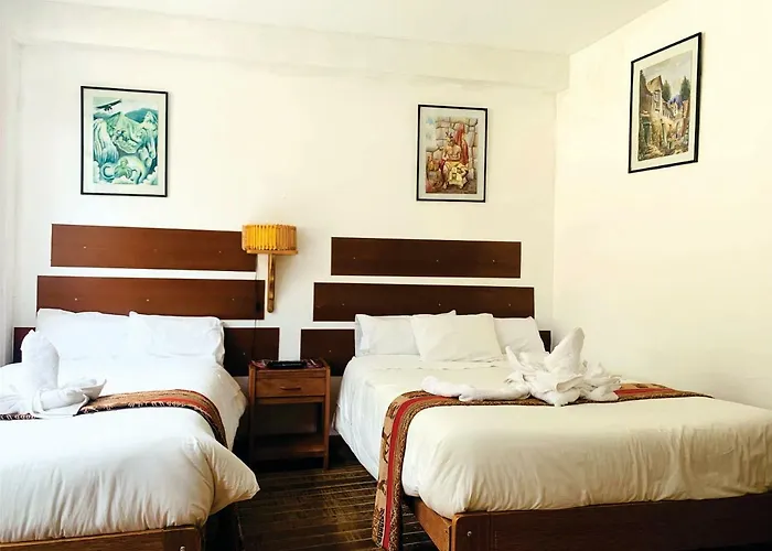 Hotel Inka Khawarina Tambo 2*